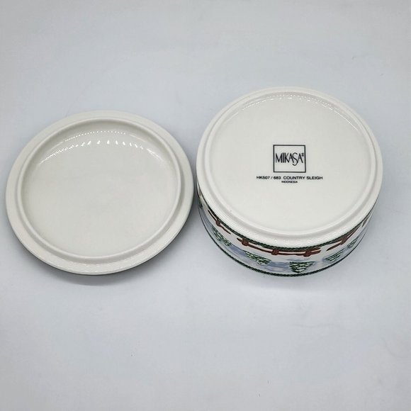 Mikasa Country Sleigh Christmas Porcelain Candy Dish with Lid HK507/683 - Picture 3 of 4